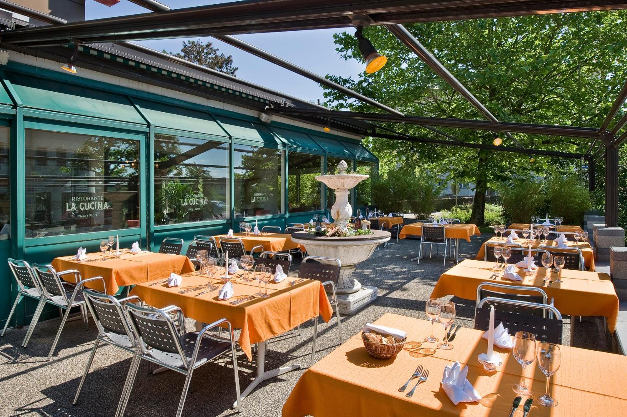Hotel Martinshof Zuchwil Esterno foto