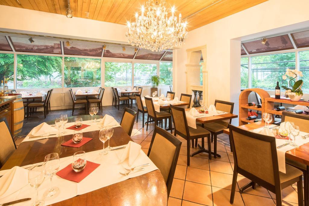 Hotel Martinshof Zuchwil Esterno foto